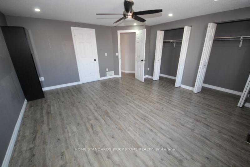 Photo 17 of 123 Kerwood Drive, Cambridge — HOMEH