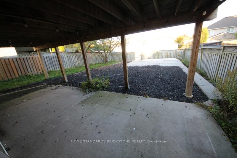 Photo 30 of 123 Kerwood Drive, Cambridge — HOMEH