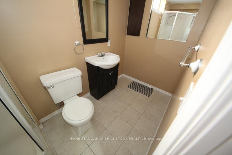 Photo 33 of 123 Kerwood Drive, Cambridge — HOMEH