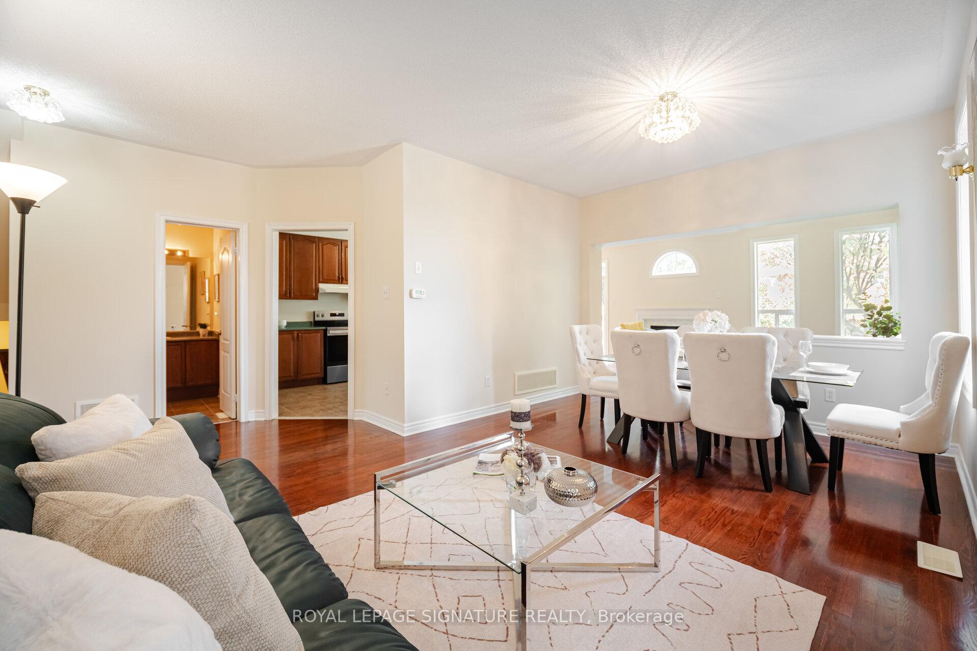 Photo 12 of 16 Aria Lane, Brampton, Bramalea North Industrial — HOMEH
