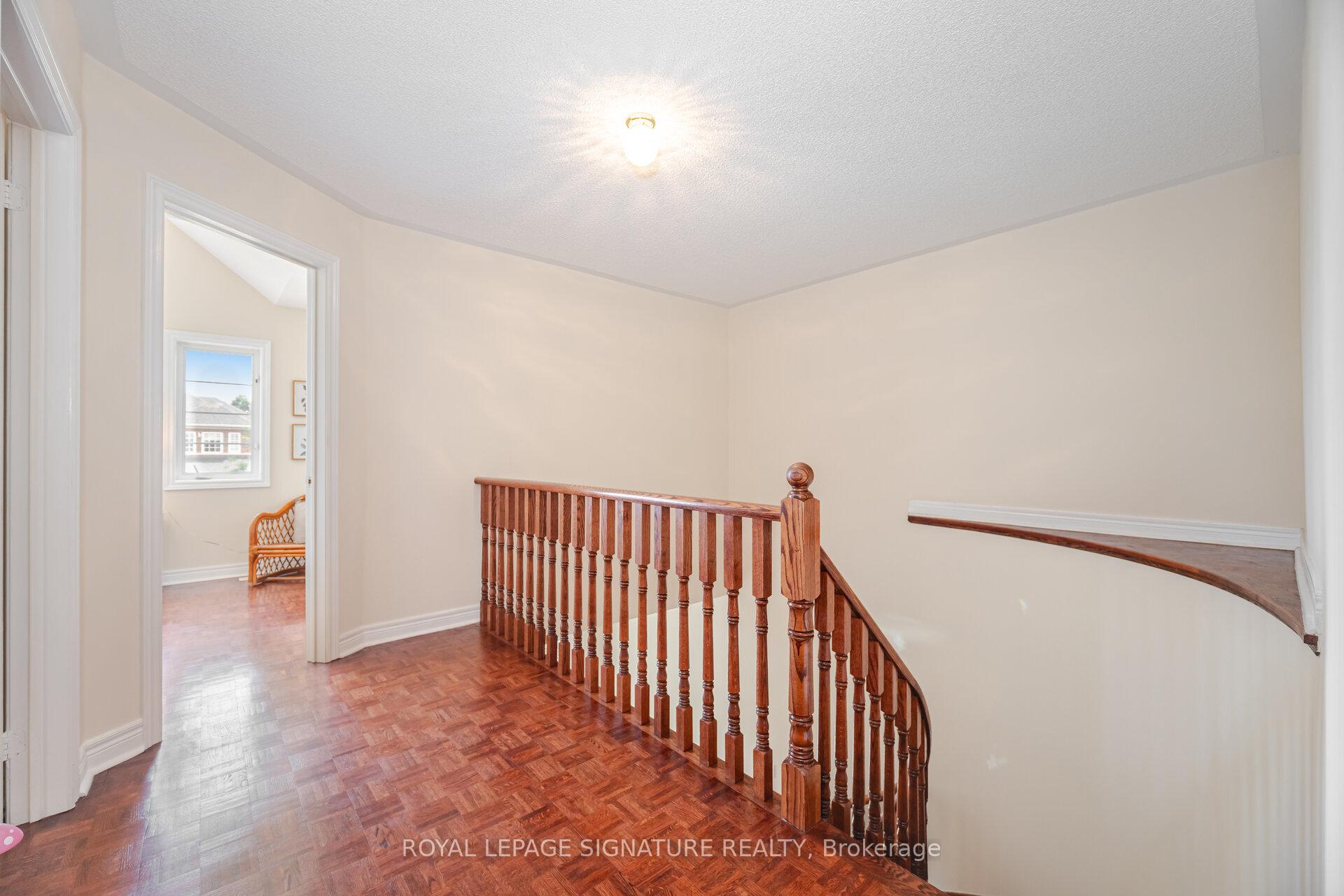 Photo 25 of 16 Aria Lane, Brampton, Bramalea North Industrial — HOMEH