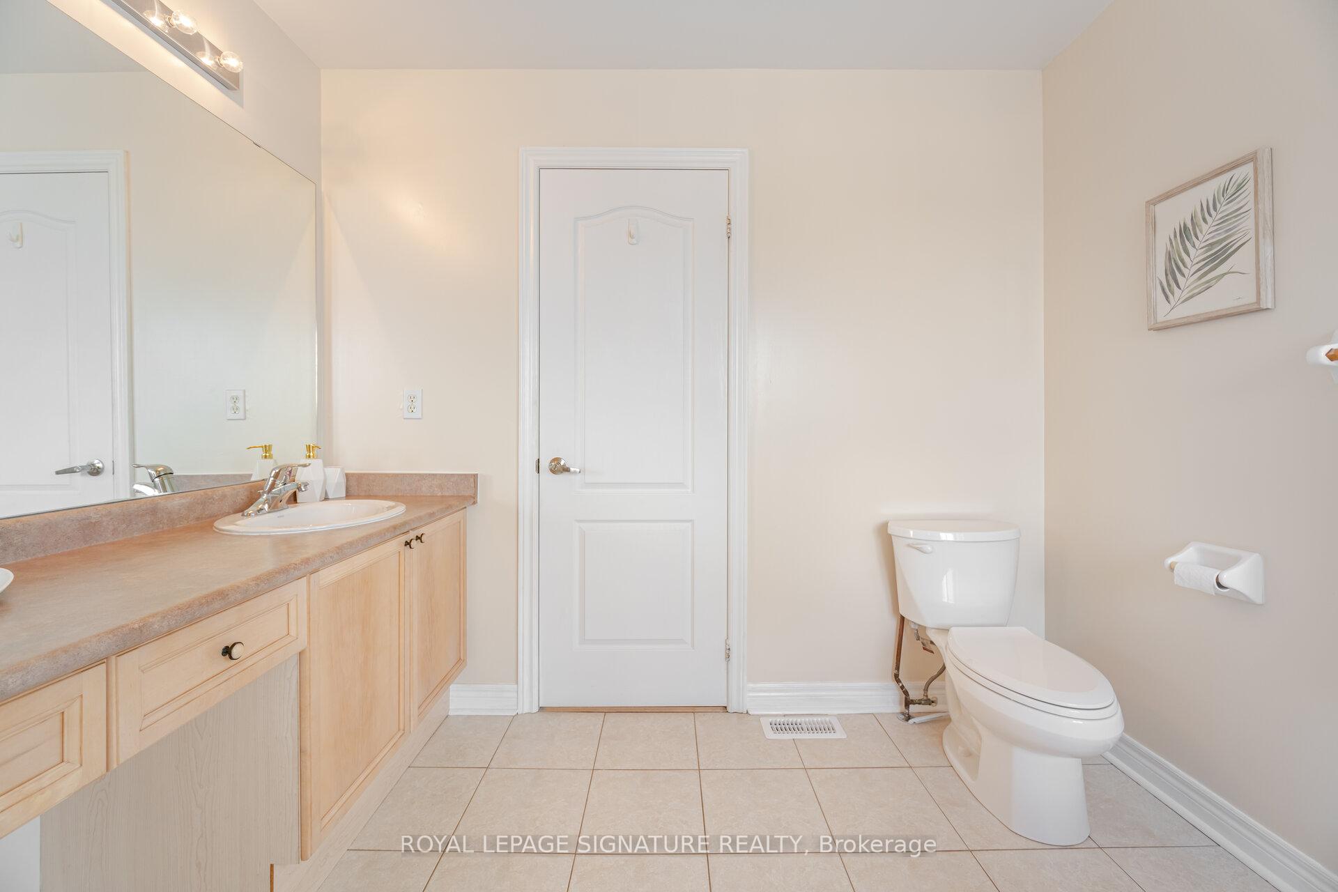 Photo 32 of 16 Aria Lane, Brampton, Bramalea North Industrial — HOMEH