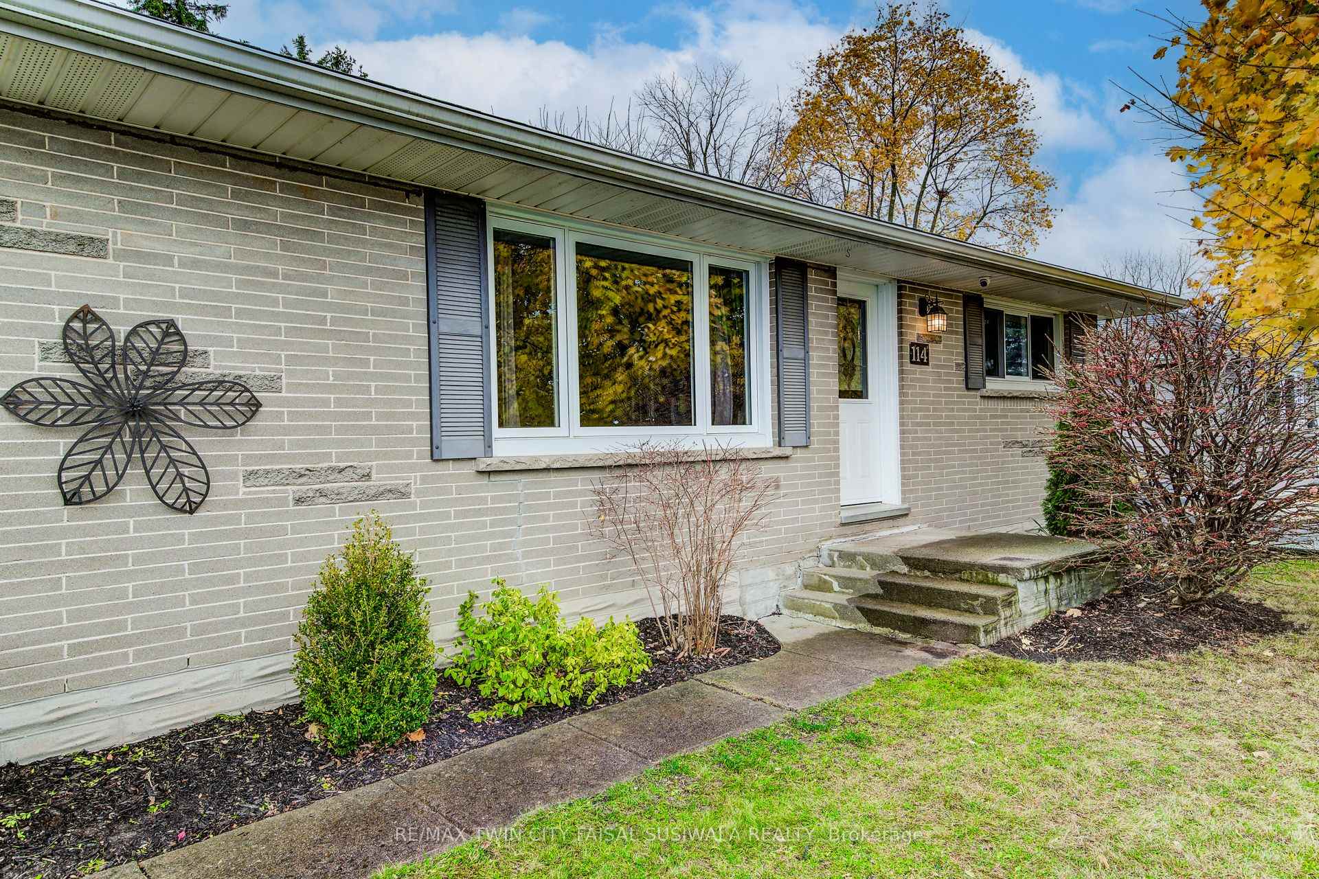 Photo 2 of 114 Rife Avenue, Cambridge — HOMEH