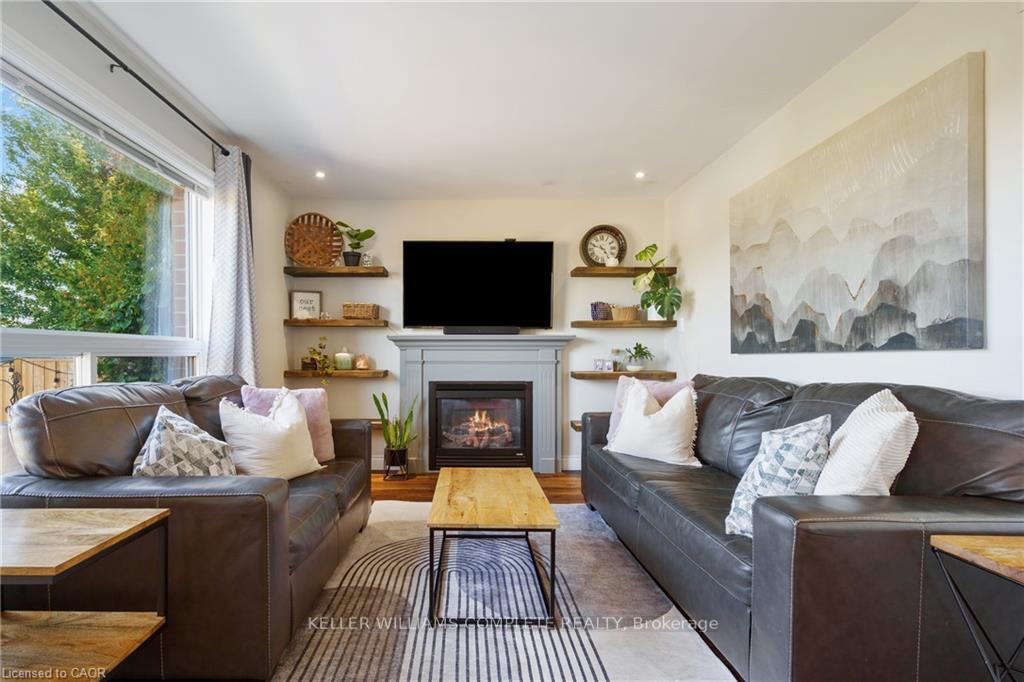 Photo 16 of 44 Grassyplain Drive, Hamilton, Rural Glanbrook — HOMEH