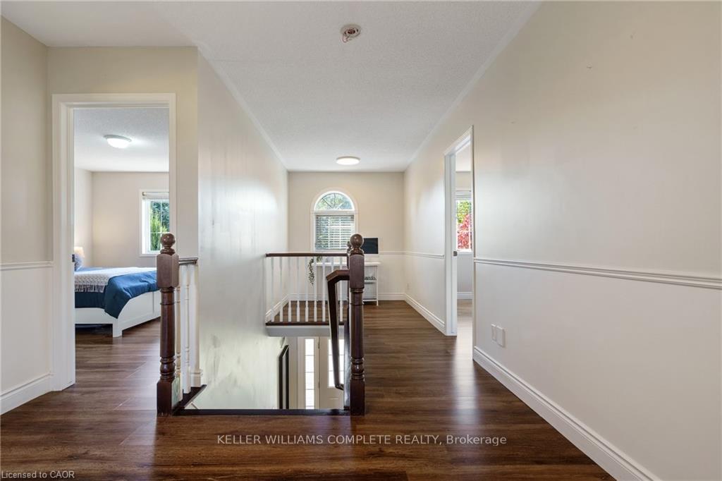 Photo 21 of 44 Grassyplain Drive, Hamilton, Rural Glanbrook — HOMEH