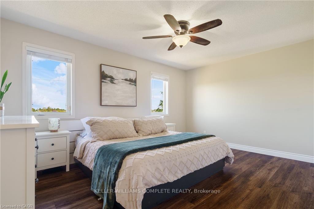 Photo 24 of 44 Grassyplain Drive, Hamilton, Rural Glanbrook — HOMEH