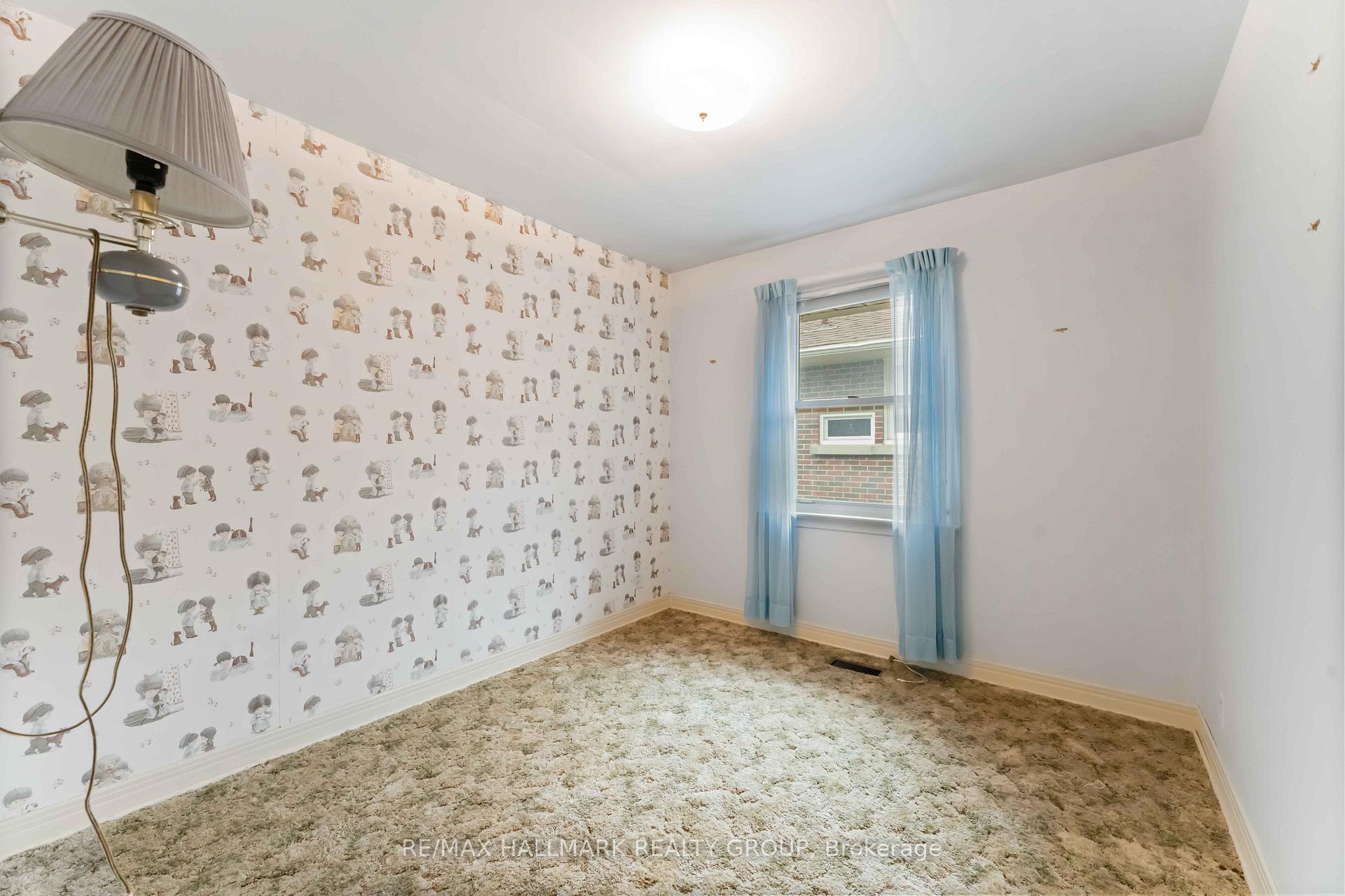 Photo 25 of 2055 Neepawa Avenue, Ottawa, Carlingwood — HOMEH