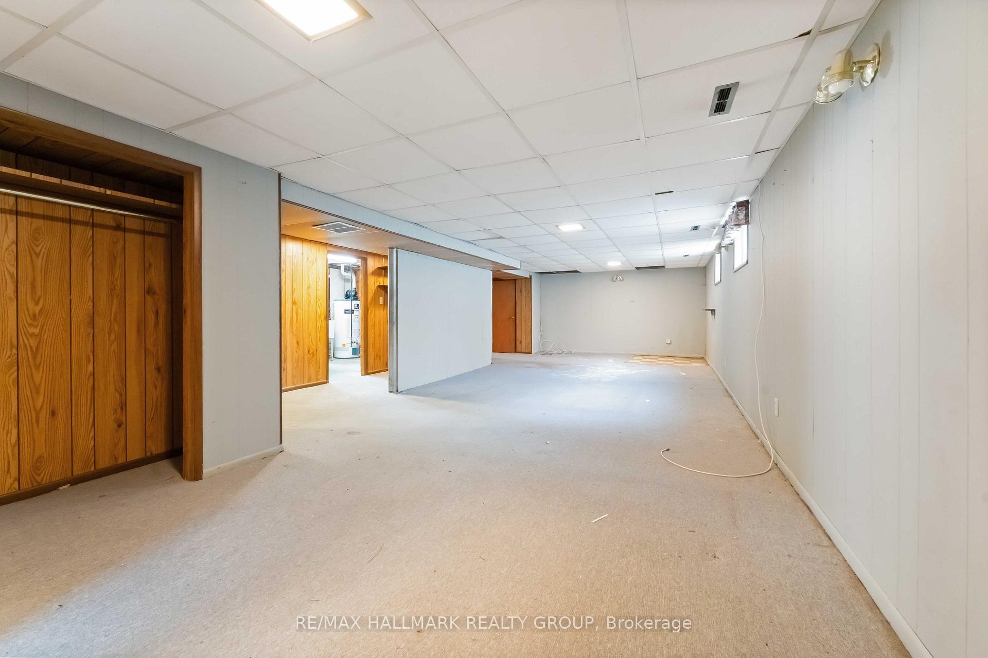 Photo 21 of 2055 Neepawa Avenue, Ottawa, Carlingwood — HOMEH