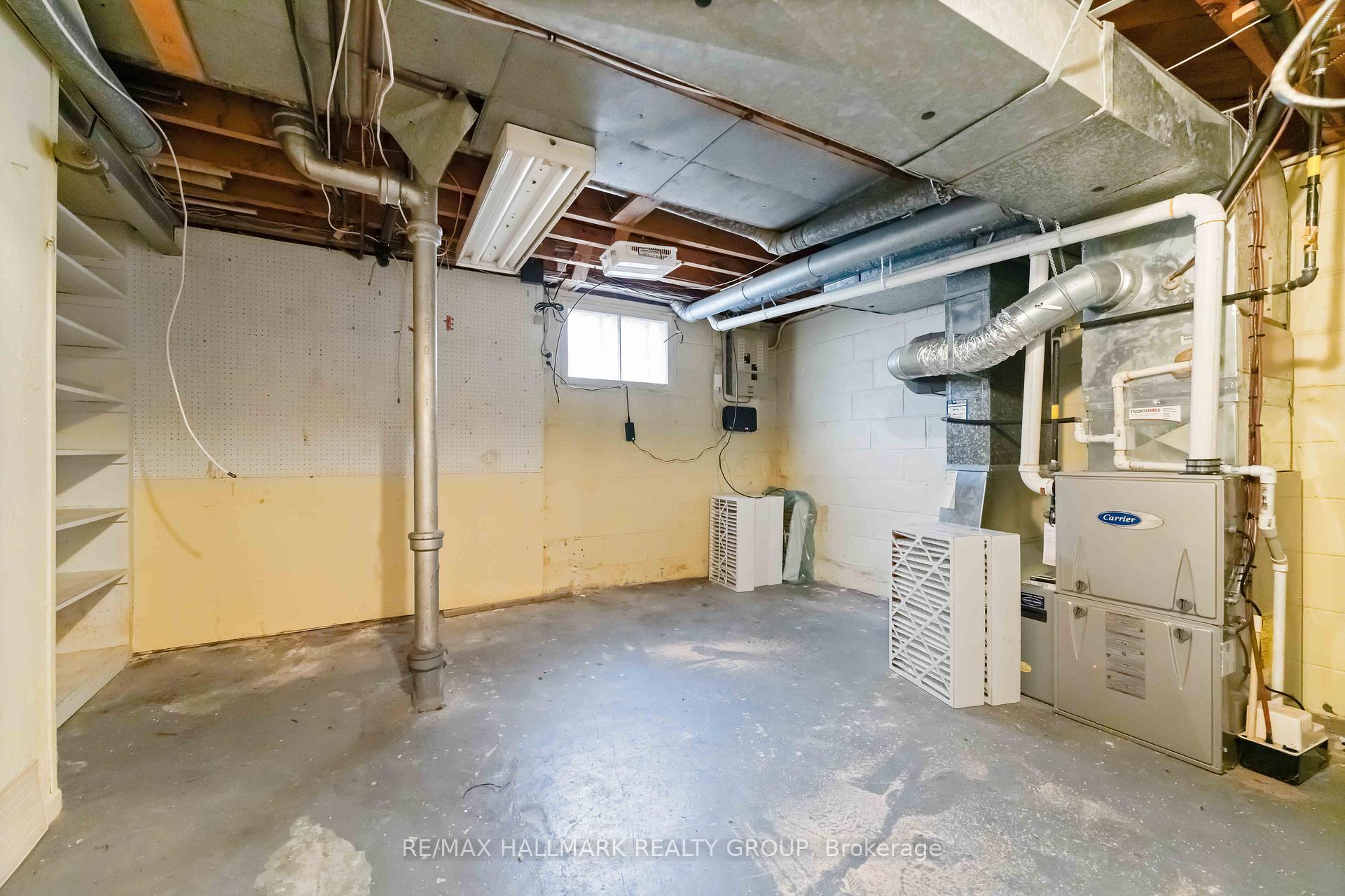 Photo 10 of 2055 Neepawa Avenue, Ottawa, Carlingwood — HOMEH