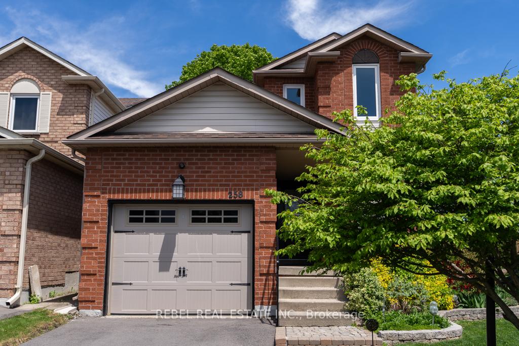 Photo 1 of 258 Andrew Street, Clarington, Newcastle — HOMEH