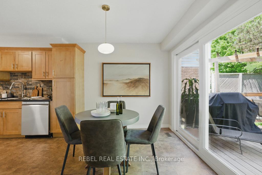 Photo 13 of 258 Andrew Street, Clarington, Newcastle — HOMEH