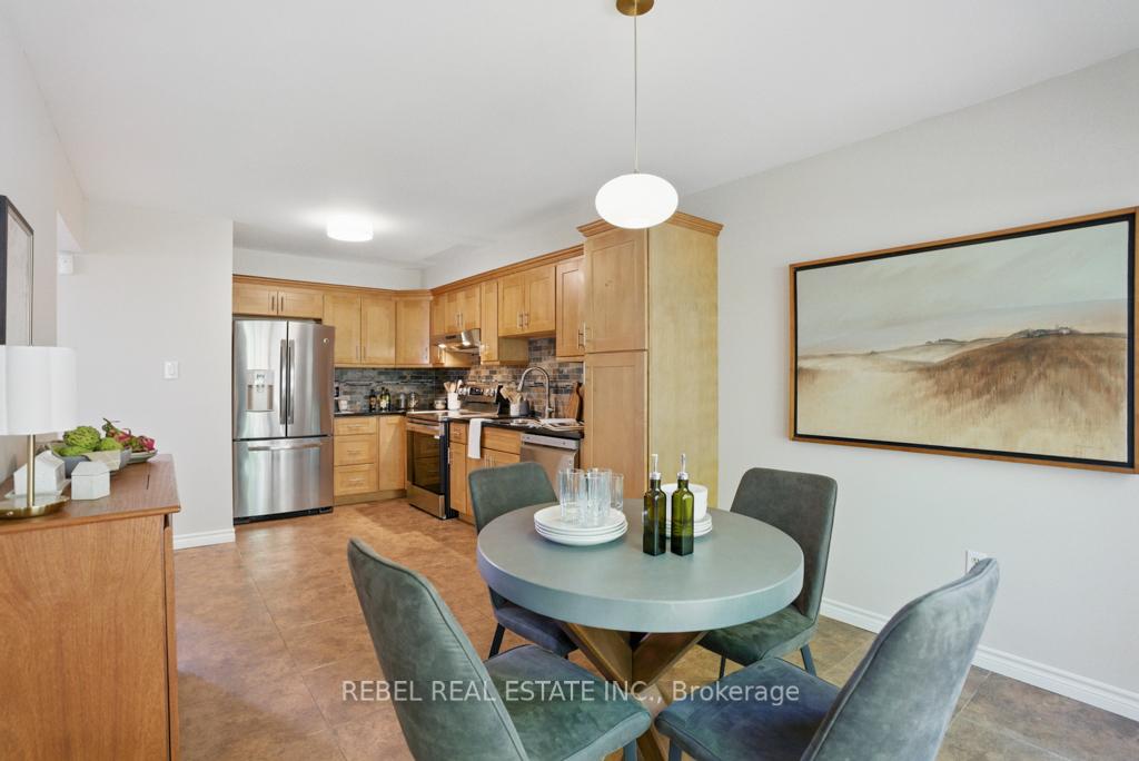 Photo 14 of 258 Andrew Street, Clarington, Newcastle — HOMEH