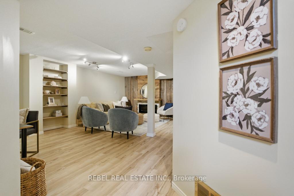 Photo 25 of 258 Andrew Street, Clarington, Newcastle — HOMEH