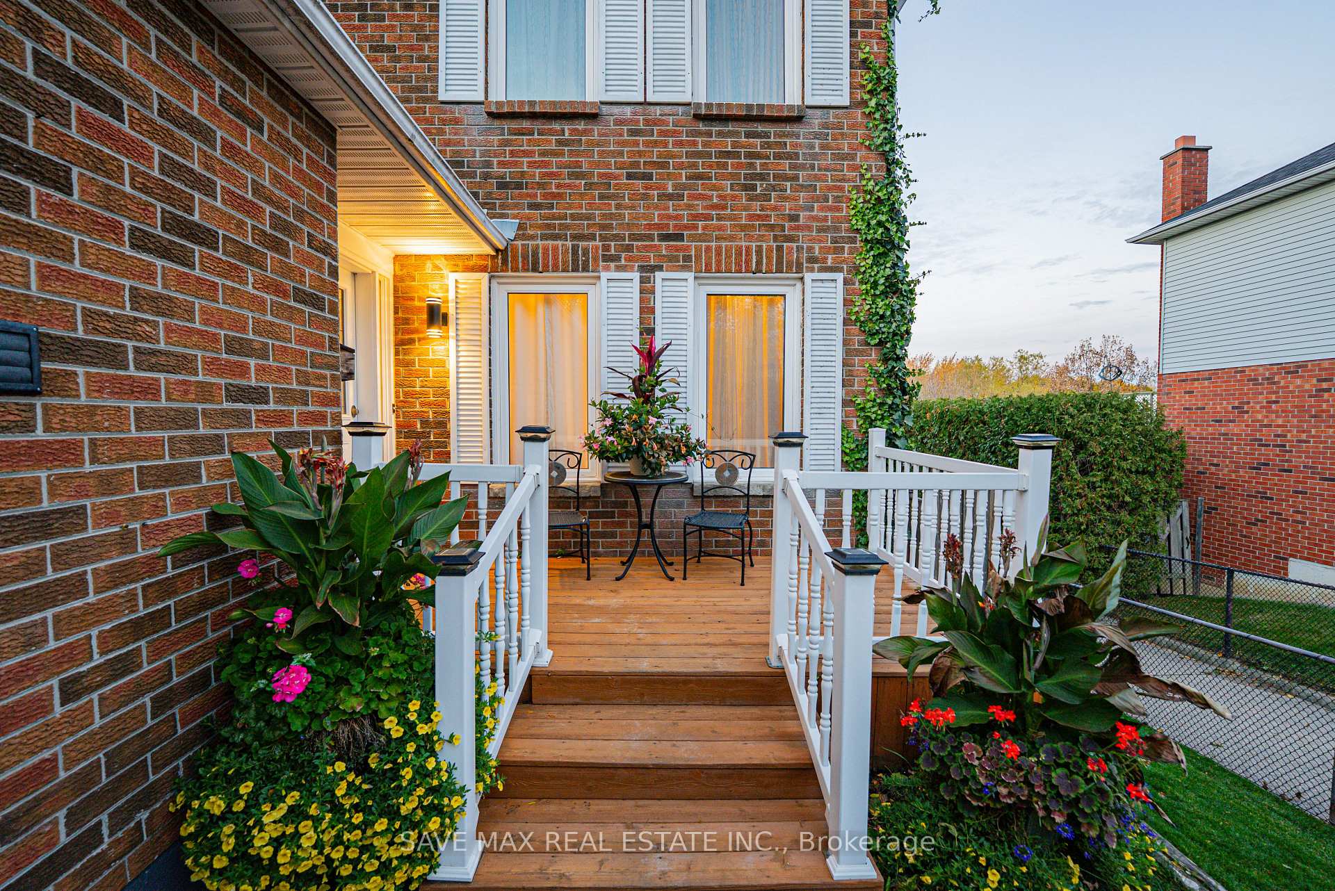 Photo 5 of 22 Marengo Court, Brampton, Central Park — HOMEH