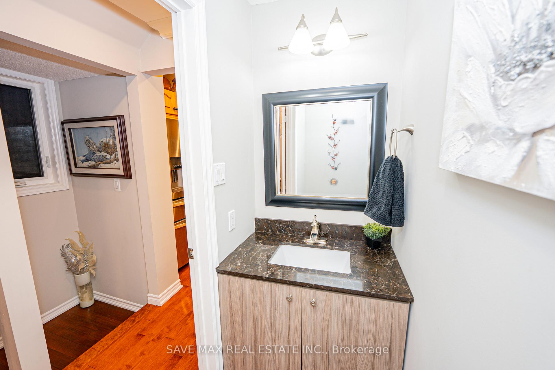 Photo 20 of 22 Marengo Court, Brampton, Central Park — HOMEH