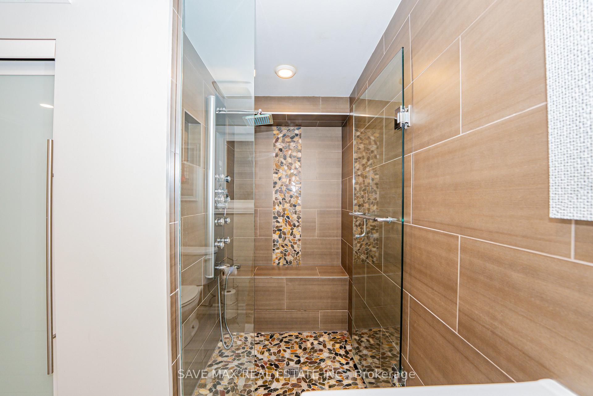 Photo 29 of 22 Marengo Court, Brampton, Central Park — HOMEH