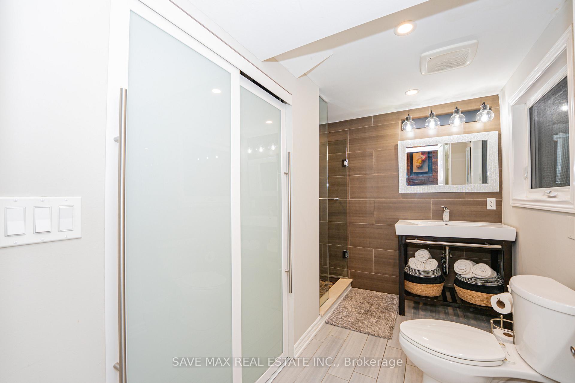 Photo 30 of 22 Marengo Court, Brampton, Central Park — HOMEH