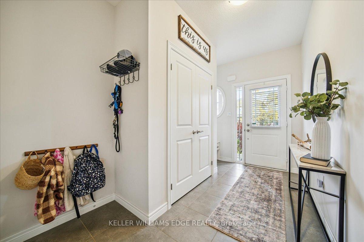 Photo 7 of 103 Cutts Crescent, Hamilton, Binbrook — HOMEH