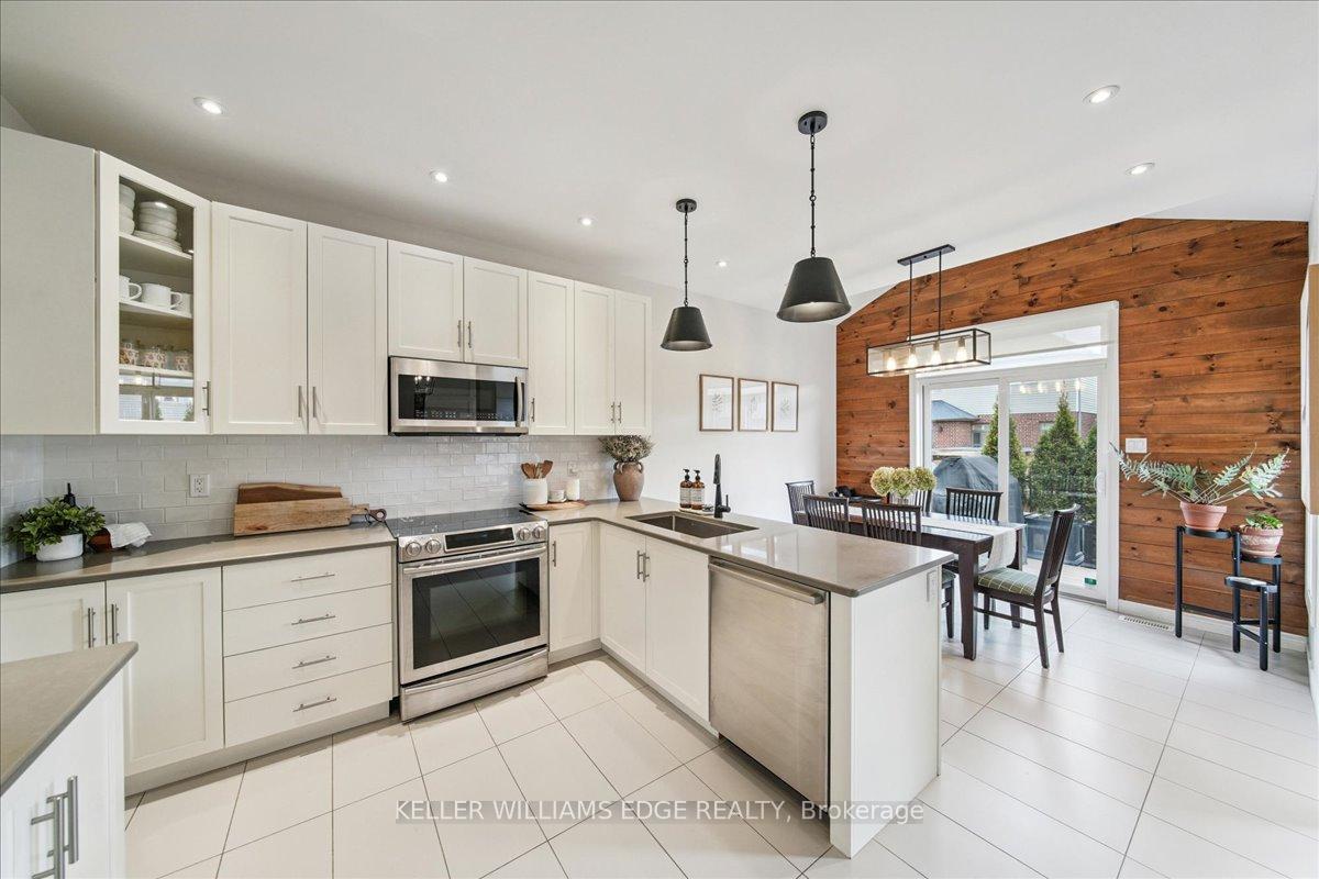 Photo 20 of 103 Cutts Crescent, Hamilton, Binbrook — HOMEH