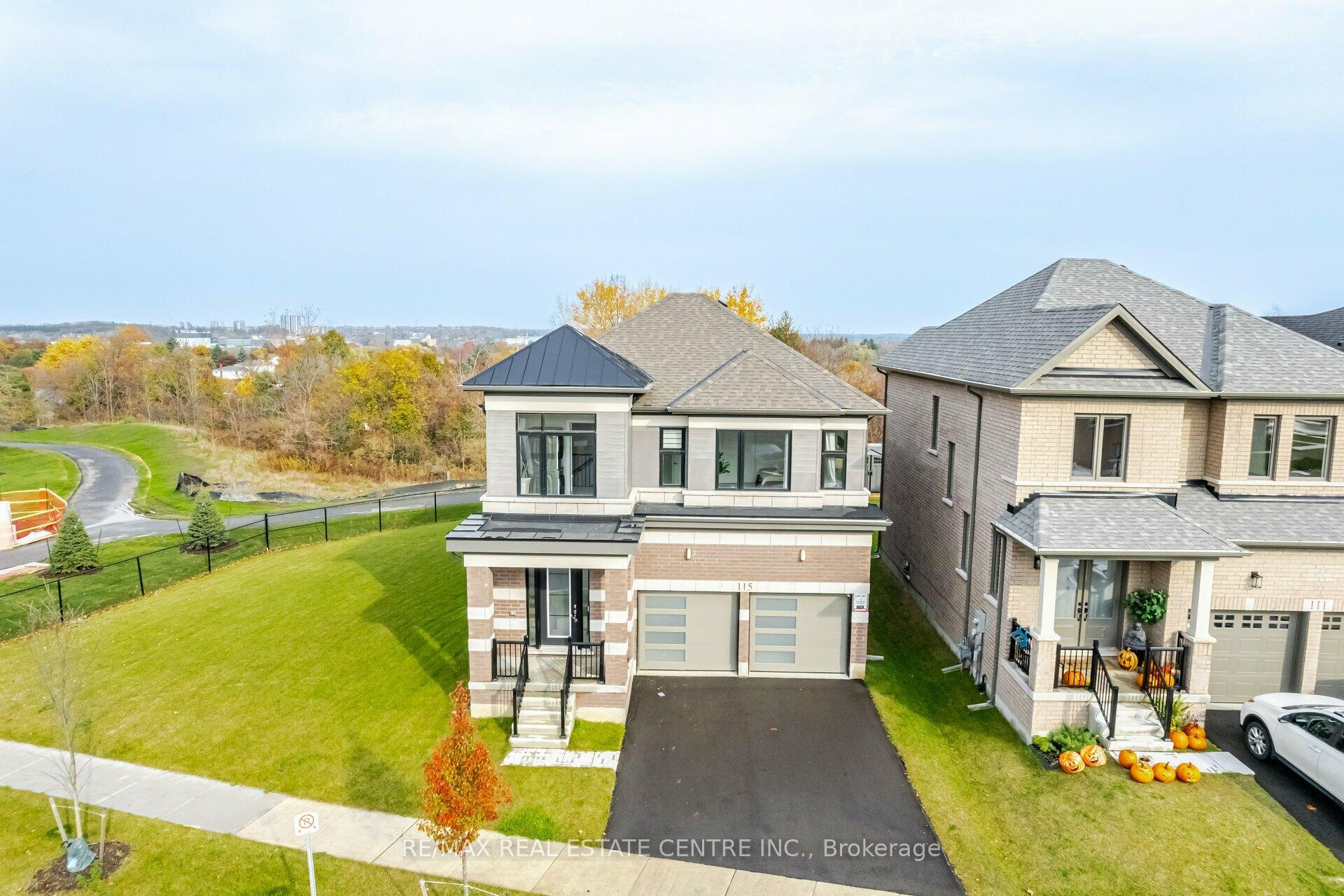 Photo 1 of 115 Crossmore Crescent, Cambridge — HOMEH