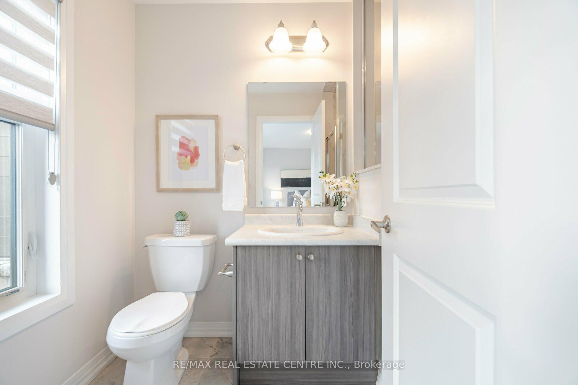 Photo 18 of 115 Crossmore Crescent, Cambridge — HOMEH