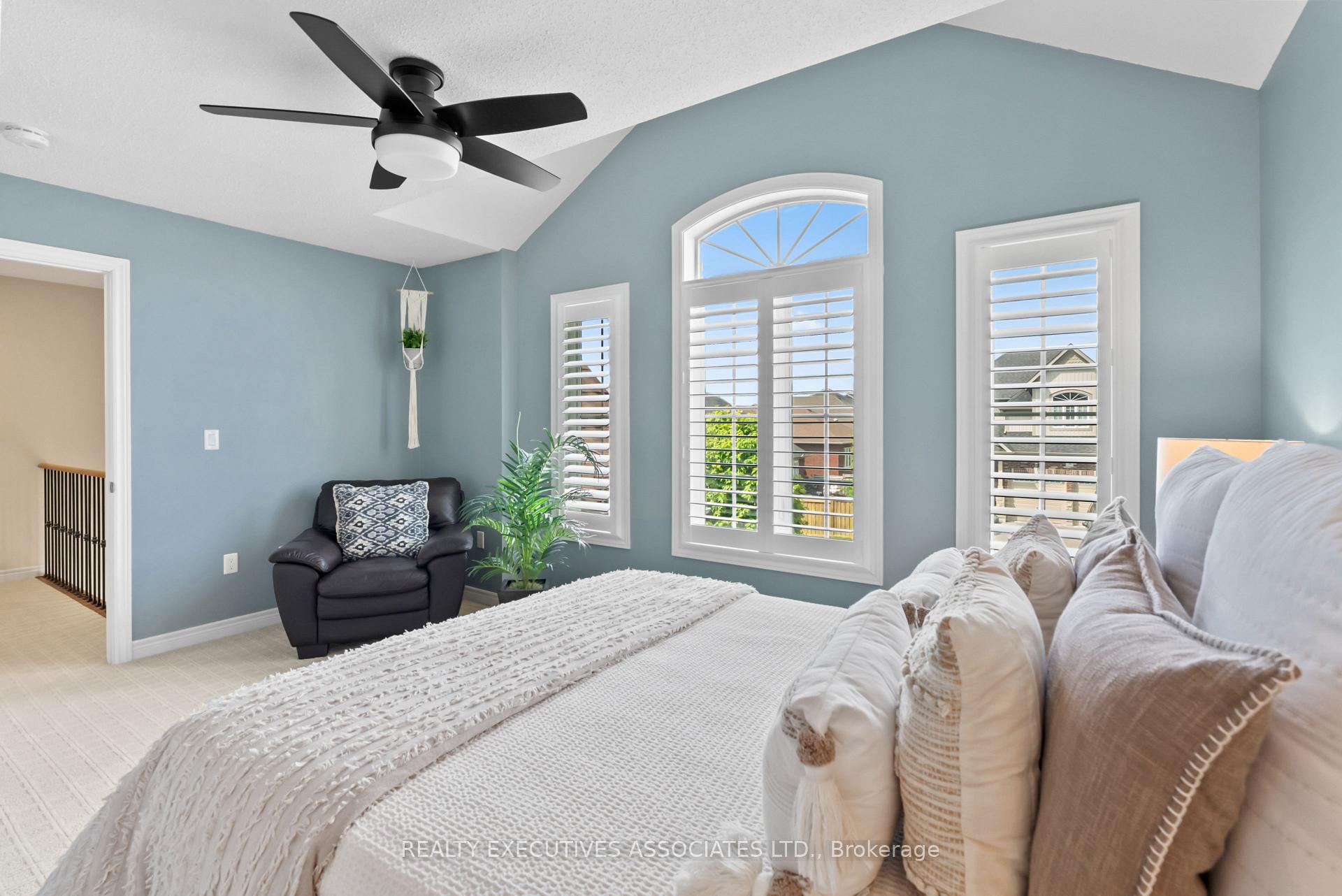Photo 23 of 35 Gimblett Street, Clarington, Bowmanville — HOMEH