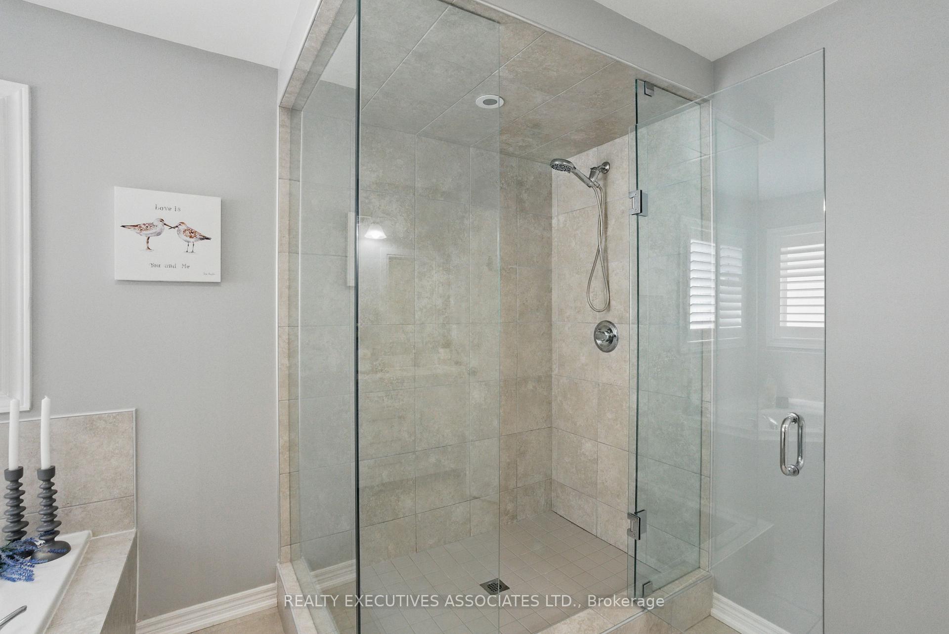Photo 29 of 35 Gimblett Street, Clarington, Bowmanville — HOMEH