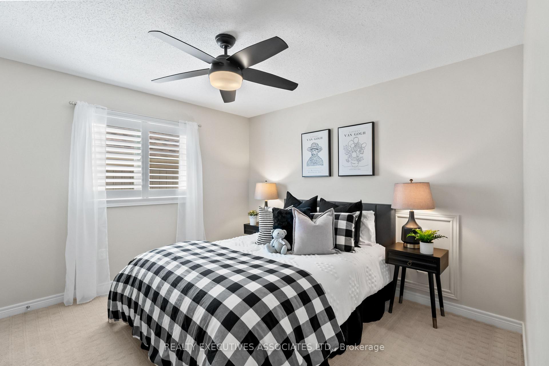 Photo 30 of 35 Gimblett Street, Clarington, Bowmanville — HOMEH