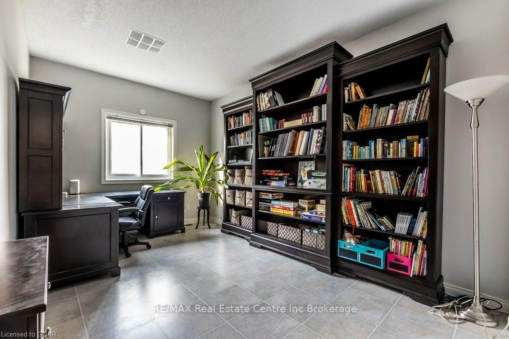 Photo 17 of 60 Brewster Place, Cambridge — HOMEH