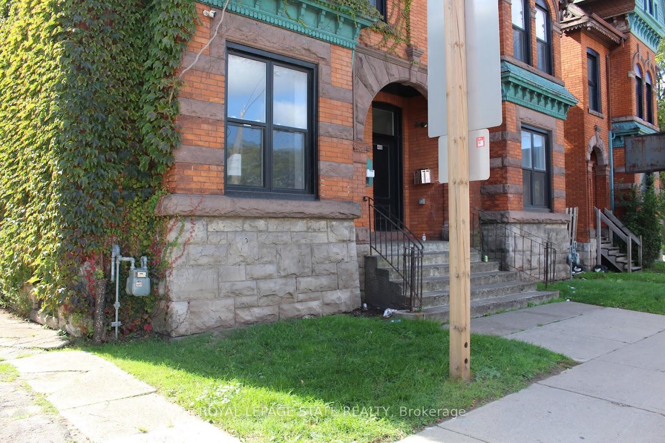 Photo 5 of 500 Main Street E, Hamilton, Stinson — HOMEH