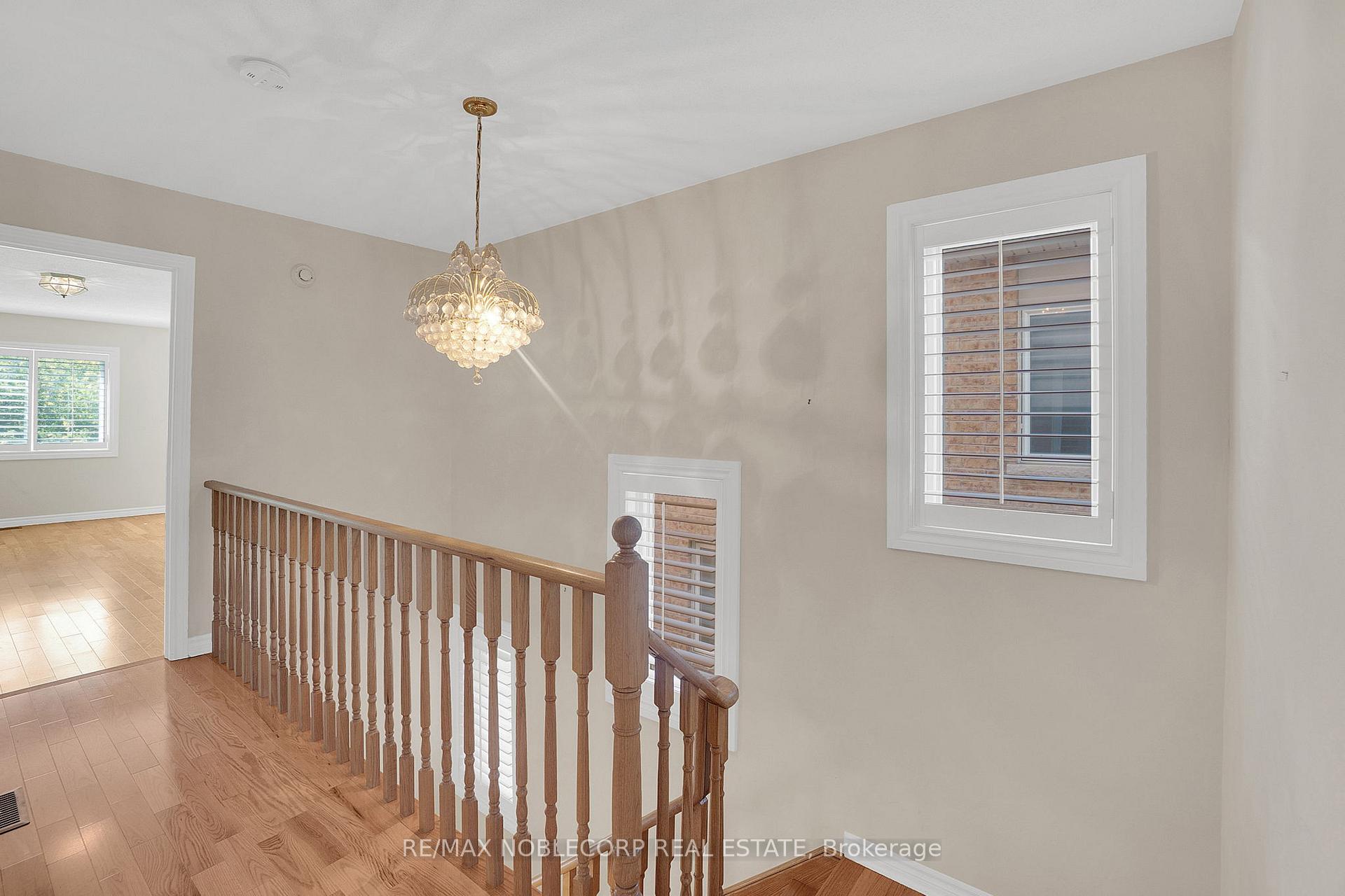 Photo 13 of 91 Eastview Gate, Brampton, Bram East — HOMEH