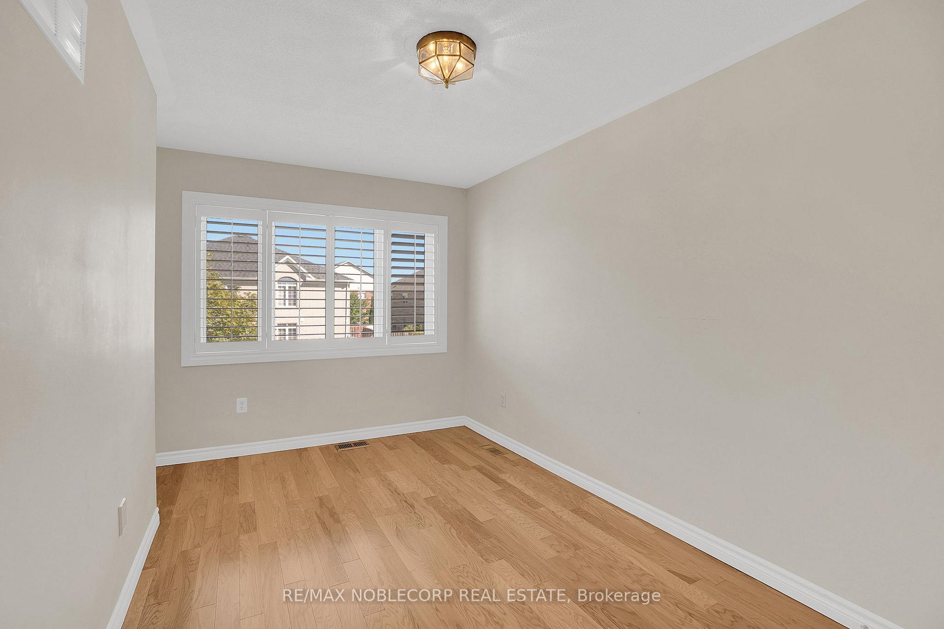 Photo 18 of 91 Eastview Gate, Brampton, Bram East — HOMEH