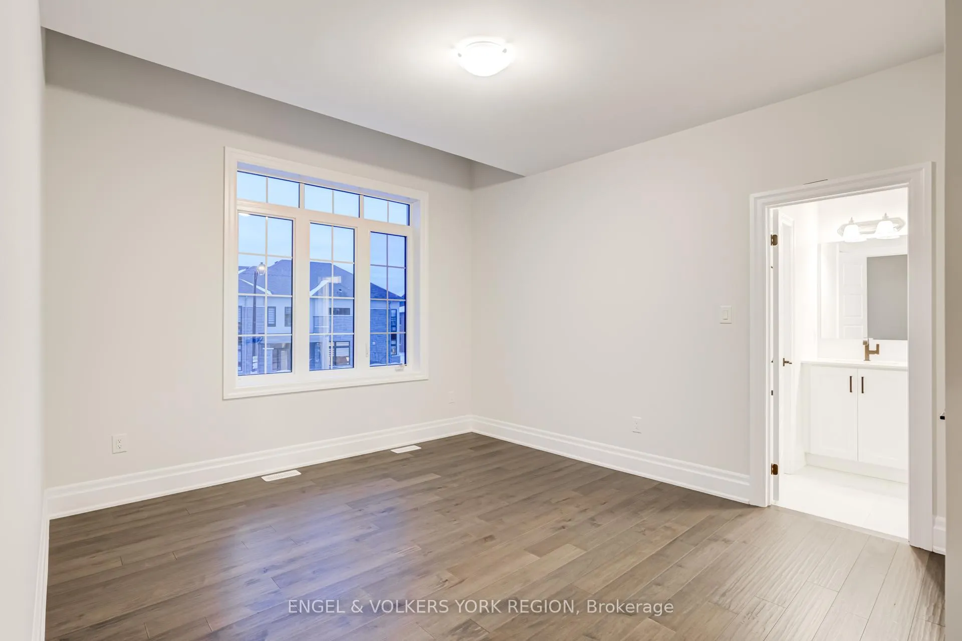 Photo 29 of 10 Keyworth Crescent, Brampton, Sandringham-Wellington North — HOMEH