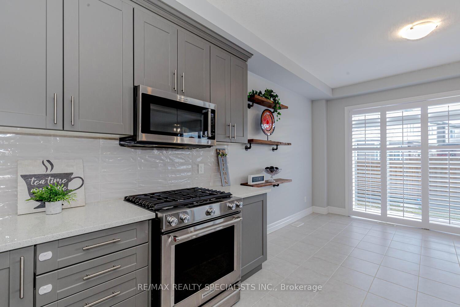 Photo 15 of 131 Freure Drive, Cambridge — HOMEH