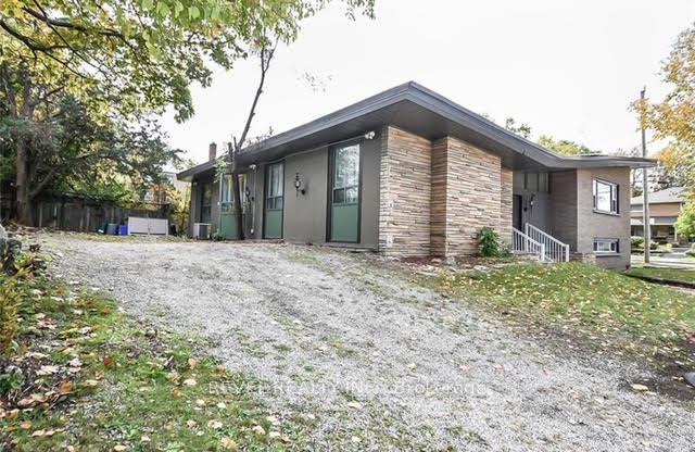 Photo 3 of 22 West Park Avenue, Hamilton, Ainslie Wood — HOMEH