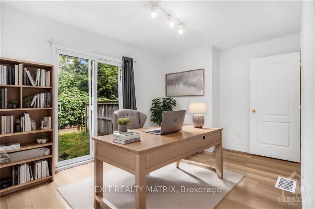 Photo 2 of Unit 21, 825 Grenon Avenue, Ottawa, Britannia Heights — HOMEH