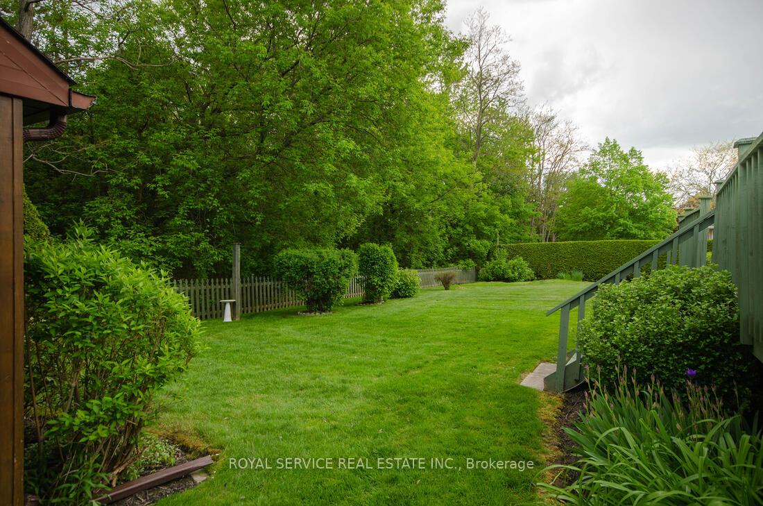 Photo 12 of 66 Irwin Road, Clarington, Orono — HOMEH