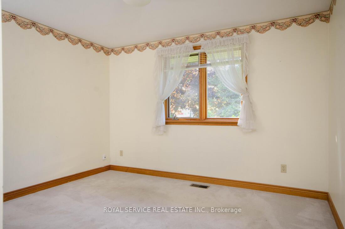 Photo 29 of 66 Irwin Road, Clarington, Orono — HOMEH