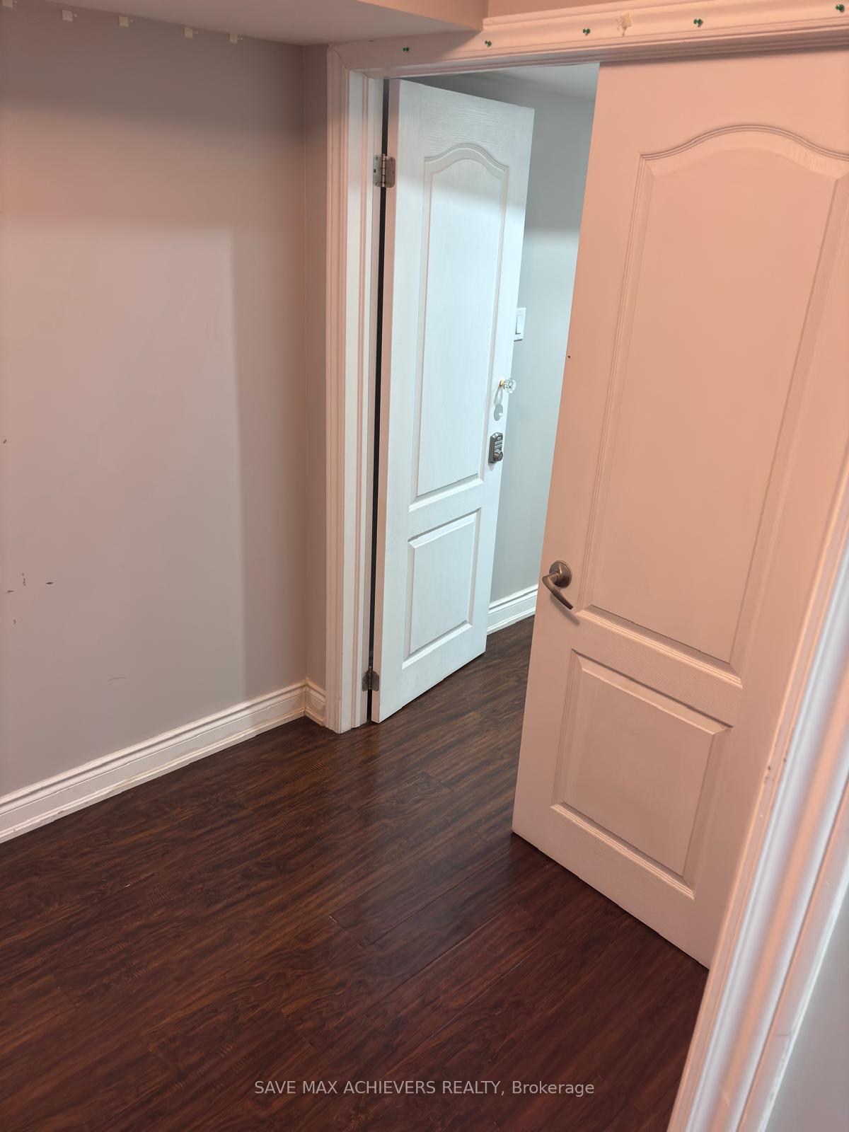 Photo 3 of 18 Interlude Drive, Brampton, Credit Valley — HOMEH
