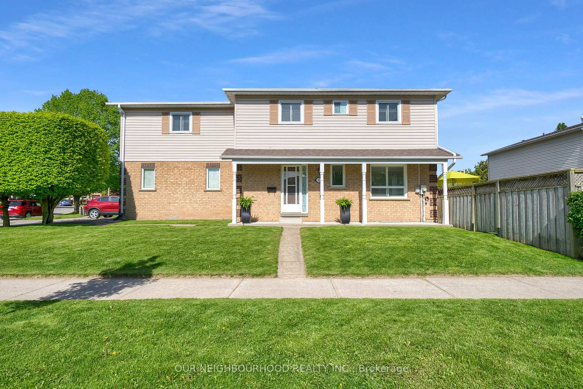 Front of 1 Sylvia Court