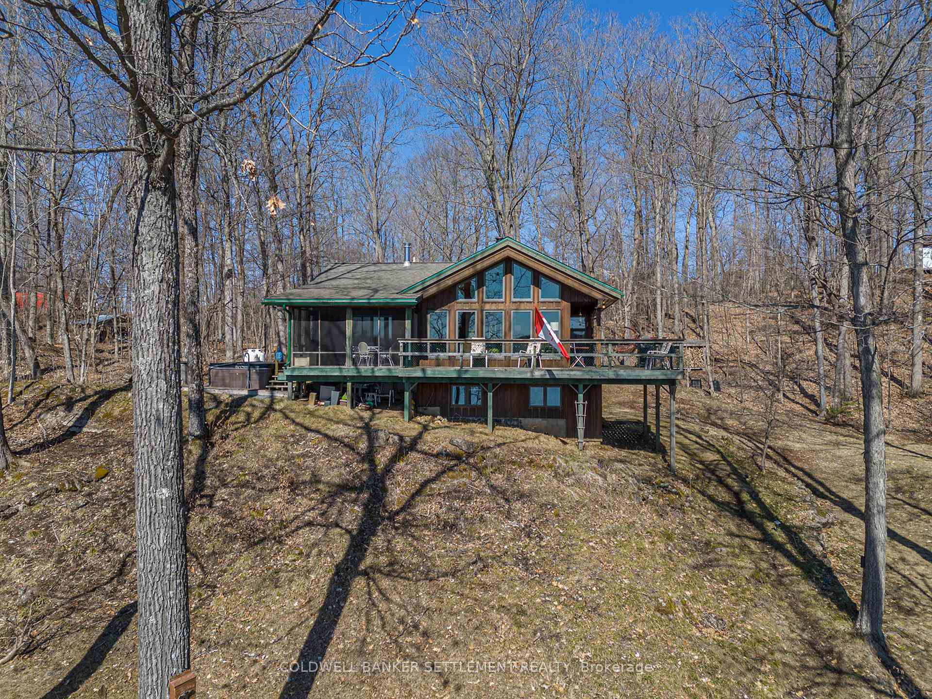 Front of 743 Sherbrooke Drive