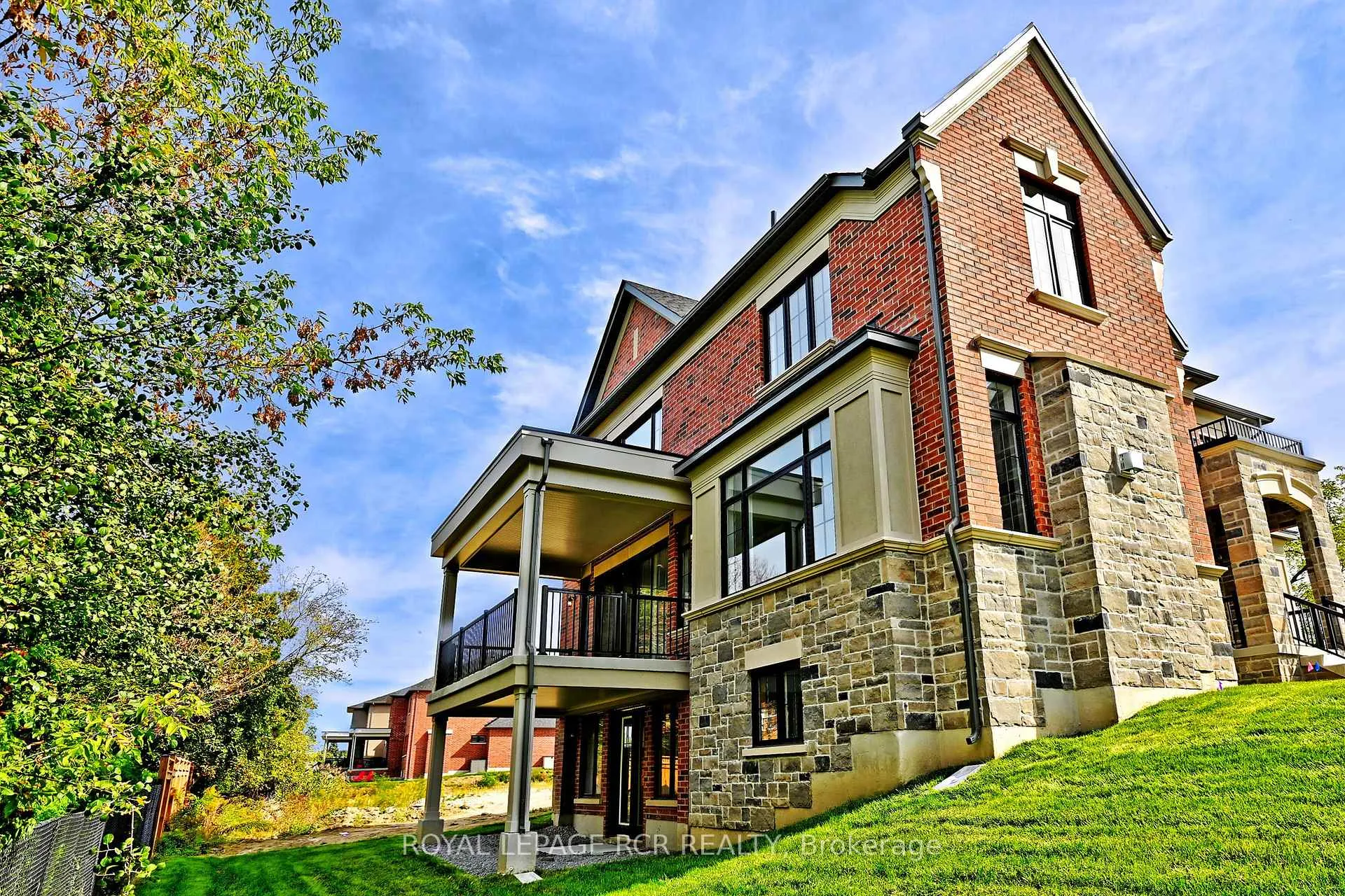 Photo 14 of 10 William Heath Court, Aurora, Aurora Highlands — HOMEH
