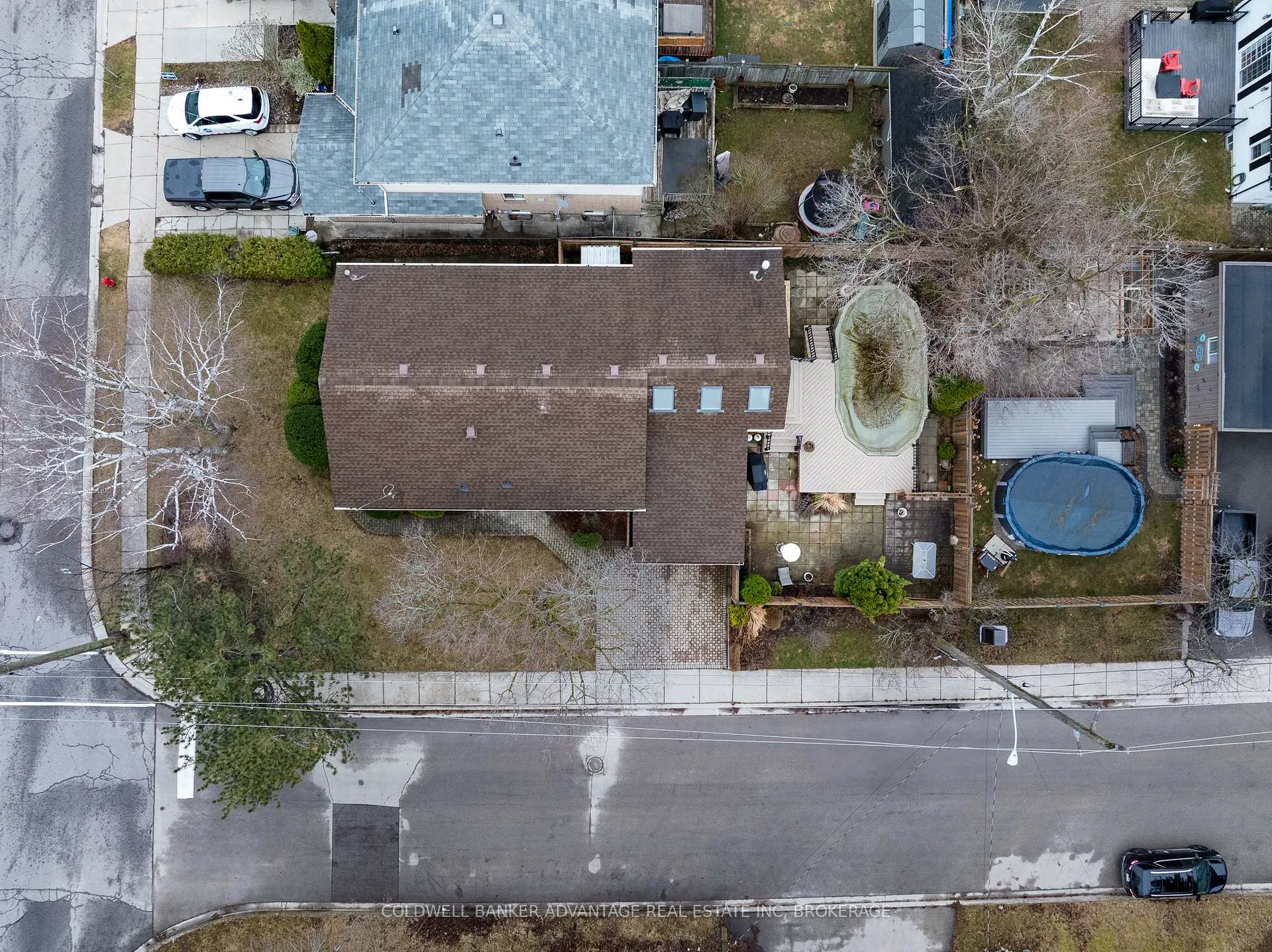 Photo 5 of 17 Wardrope Avenue, Hamilton, Stoney Creek — HOMEH