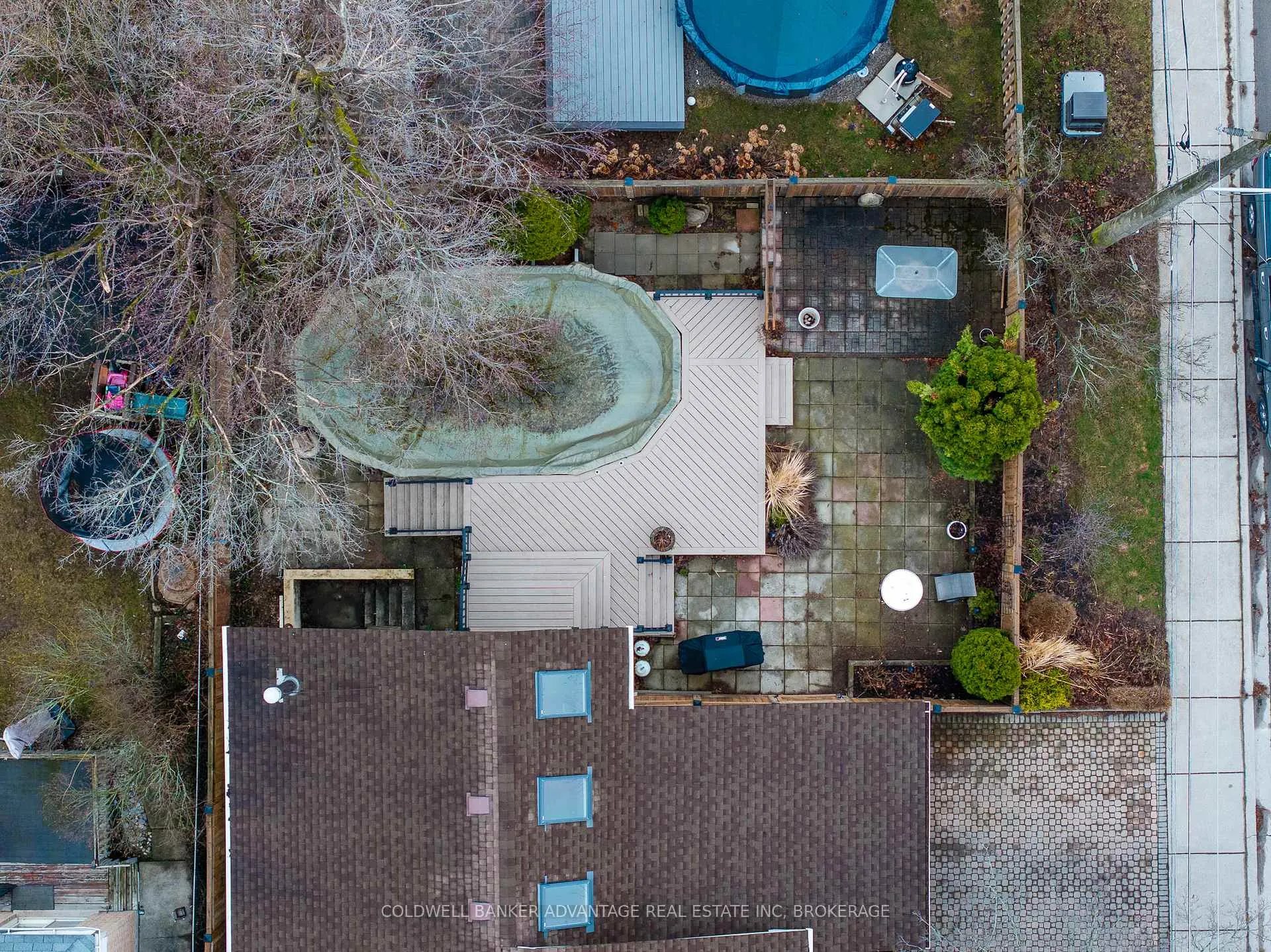 Photo 34 of 17 Wardrope Avenue, Hamilton, Stoney Creek — HOMEH