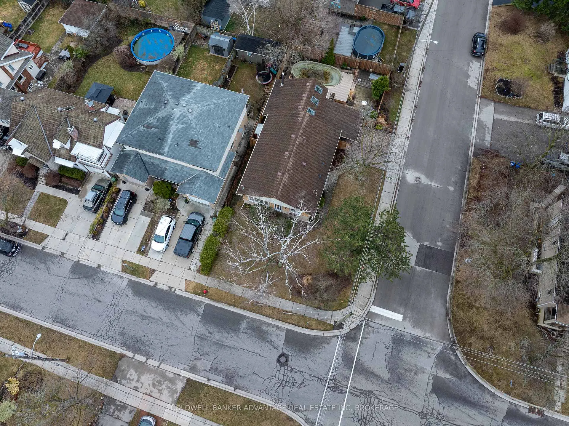 Photo 35 of 17 Wardrope Avenue, Hamilton, Stoney Creek — HOMEH