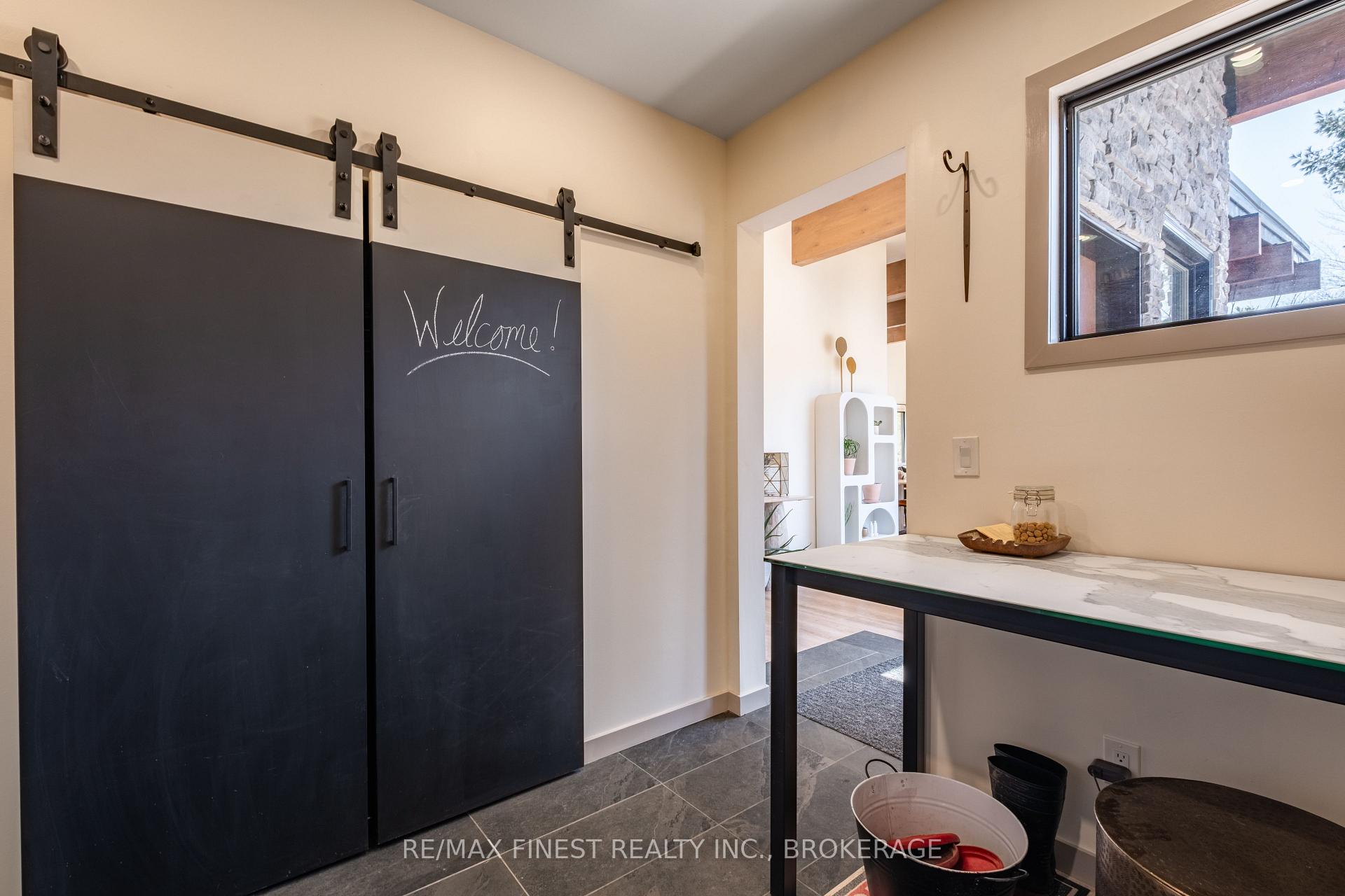 Photo 6 of 1316 Leland Road, Frontenac, Frontenac South — HOMEH