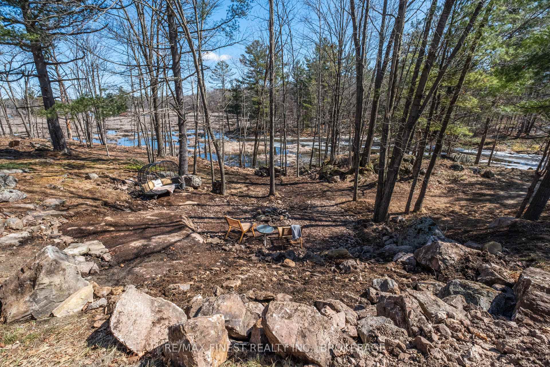 Photo 47 of 1316 Leland Road, Frontenac, Frontenac South — HOMEH