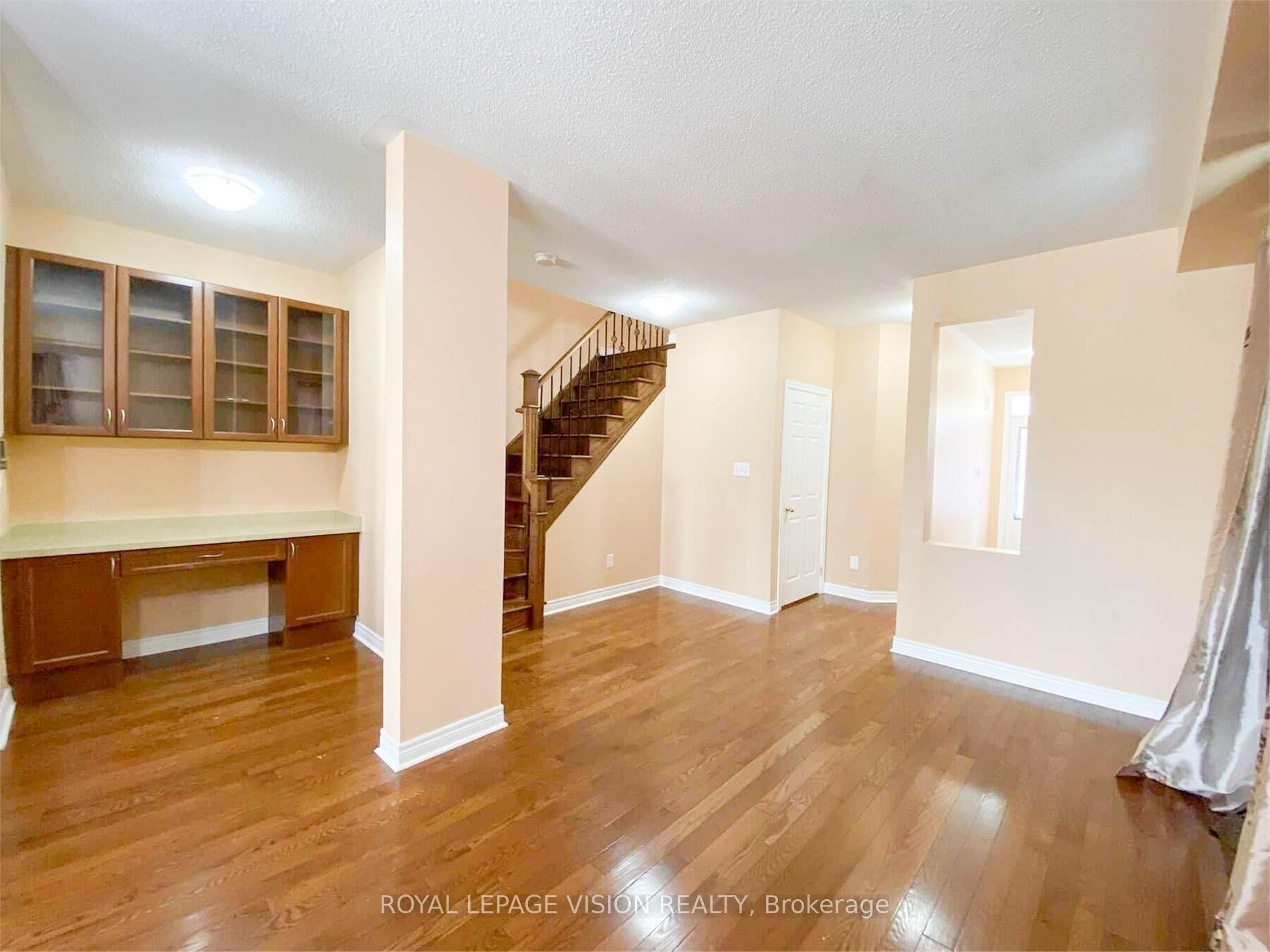 Photo 9 of 7429 Saint Barbara Boulevard, Brampton, Brampton 407 Corridor — HOMEH