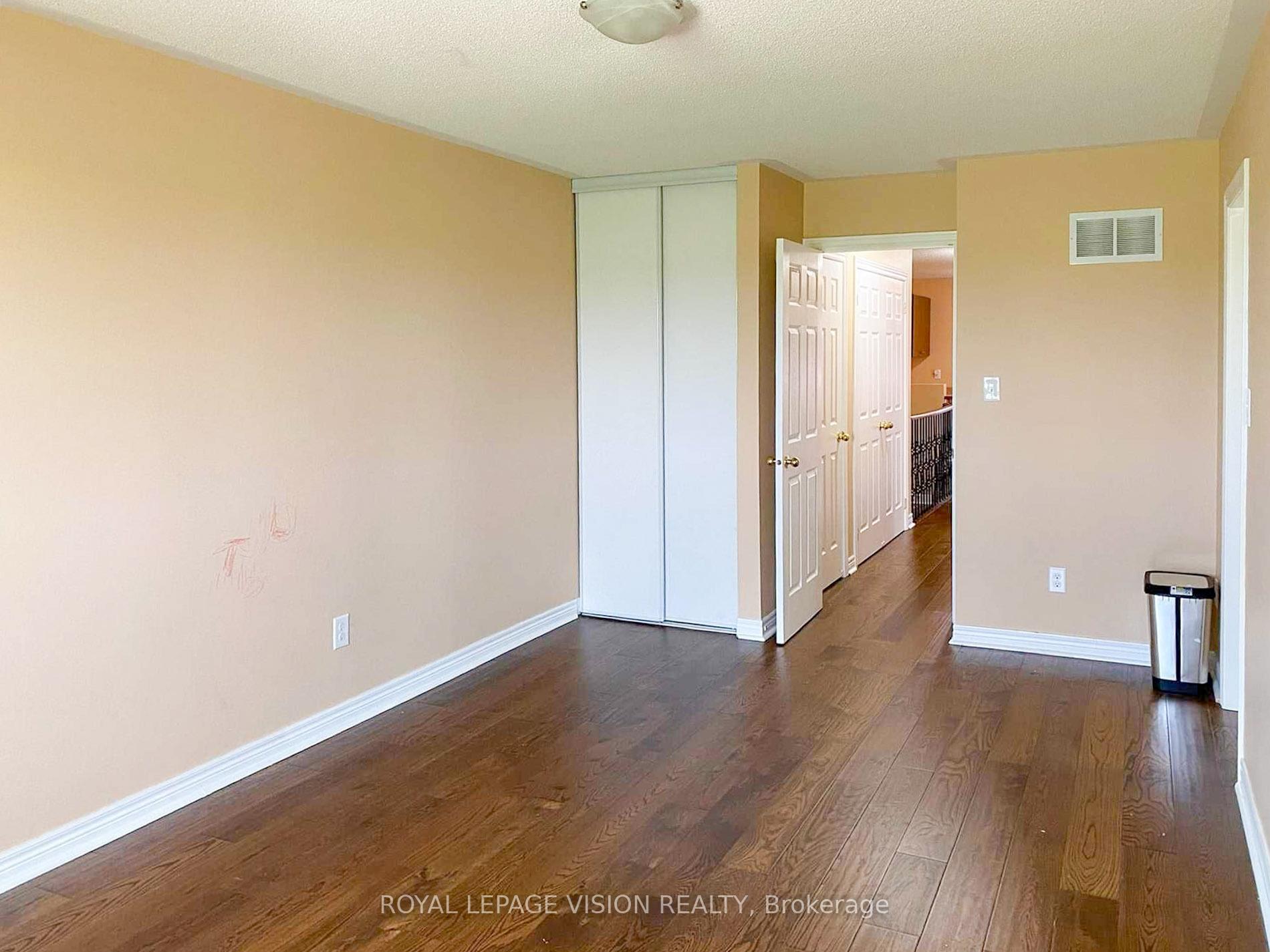 Photo 11 of 7429 Saint Barbara Boulevard, Brampton, Brampton 407 Corridor — HOMEH