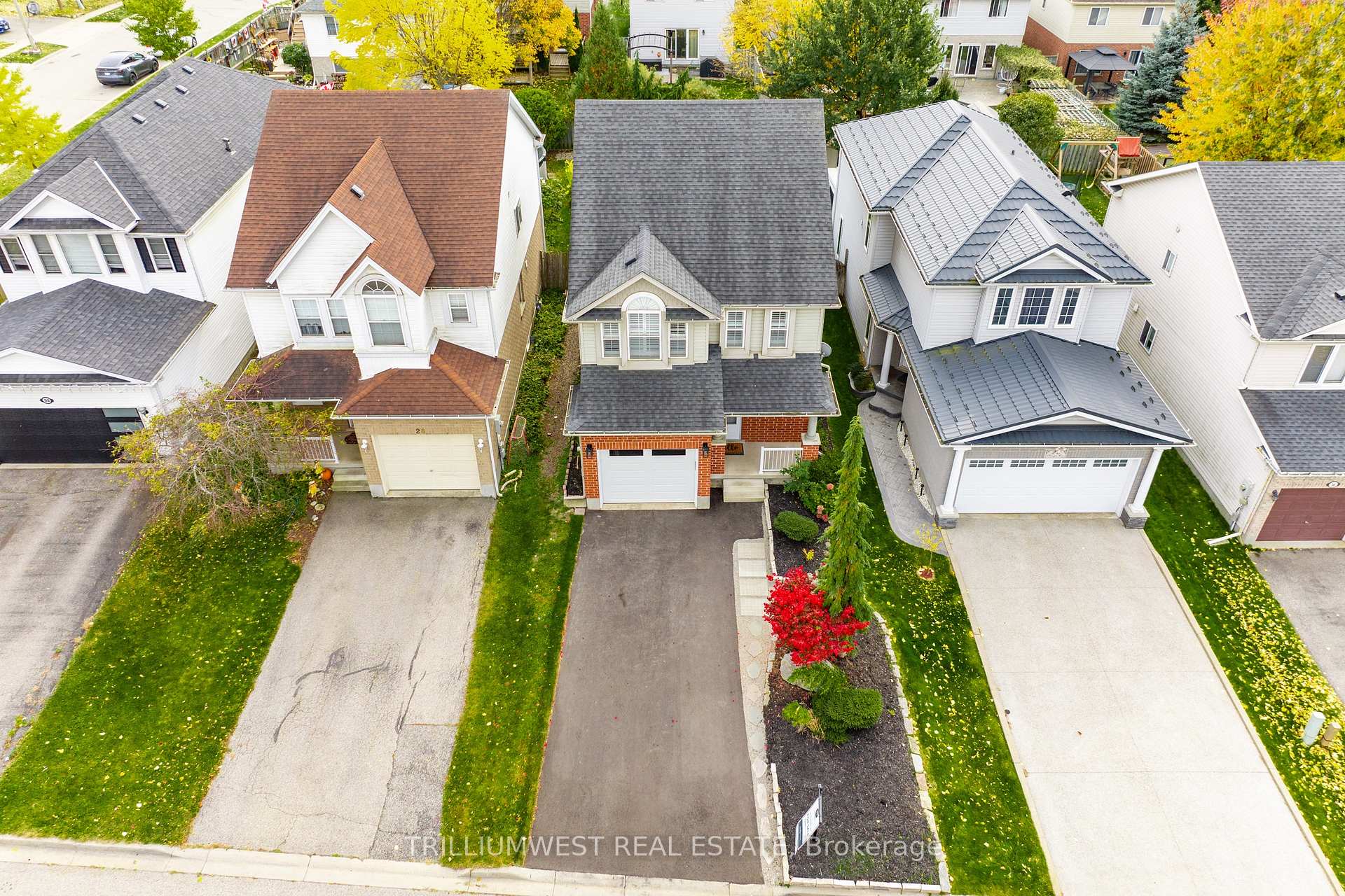 Photo 27 of 24 Kroeger Crescent, Cambridge — HOMEH
